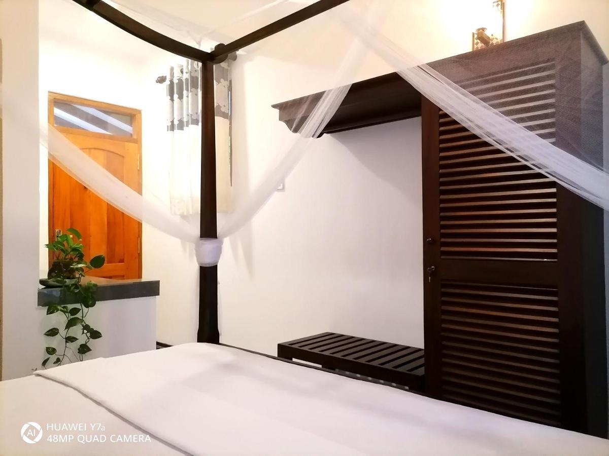 Villa Wismar Хиккадува Экстерьер фото
