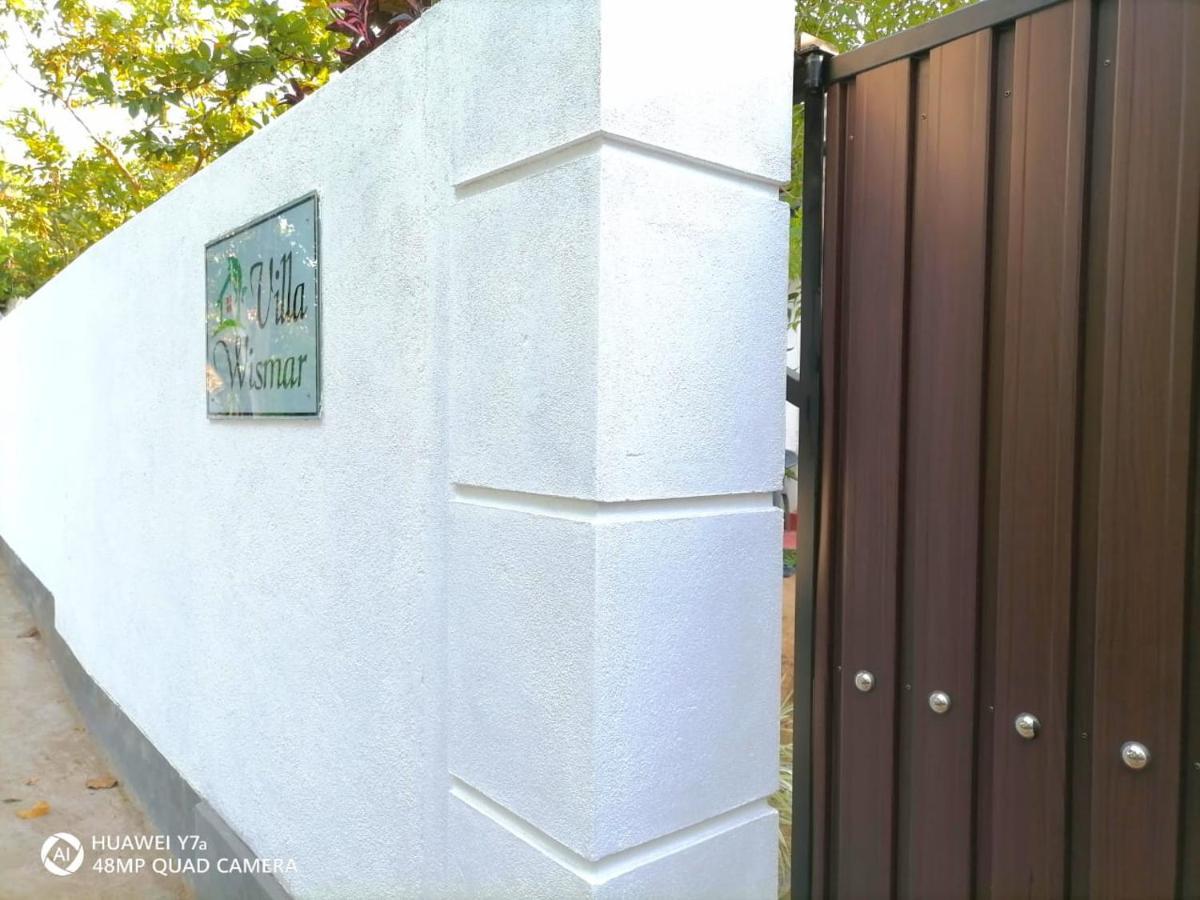 Villa Wismar Хиккадува Экстерьер фото