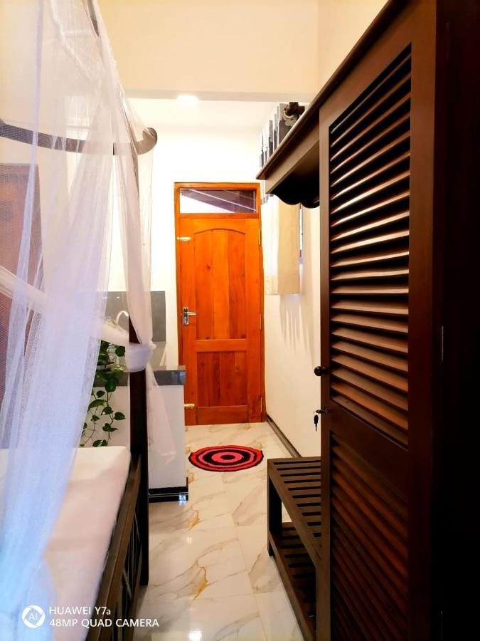 Villa Wismar Хиккадува Экстерьер фото
