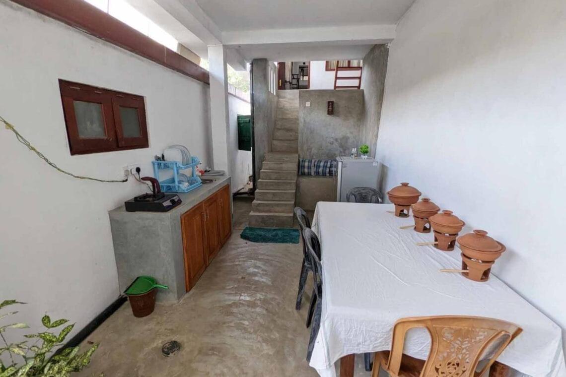 Villa Wismar Хиккадува Экстерьер фото